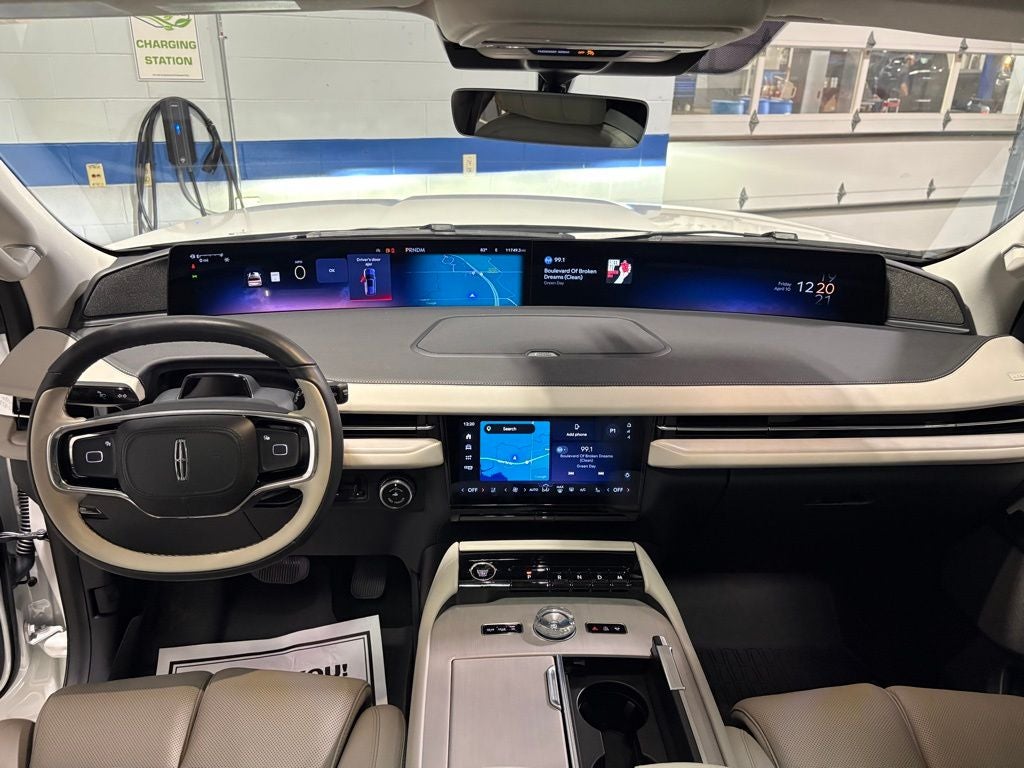 2025 Lincoln Navigator Reserve