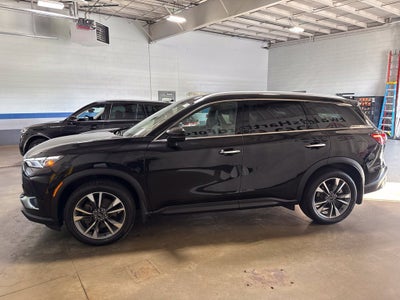 2025 INFINITI QX60 LUXE