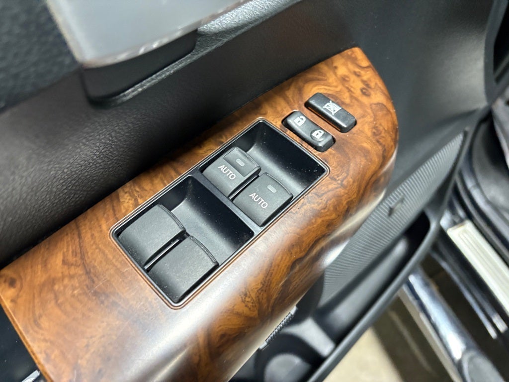 2011 Toyota Tundra Limited CrewMax