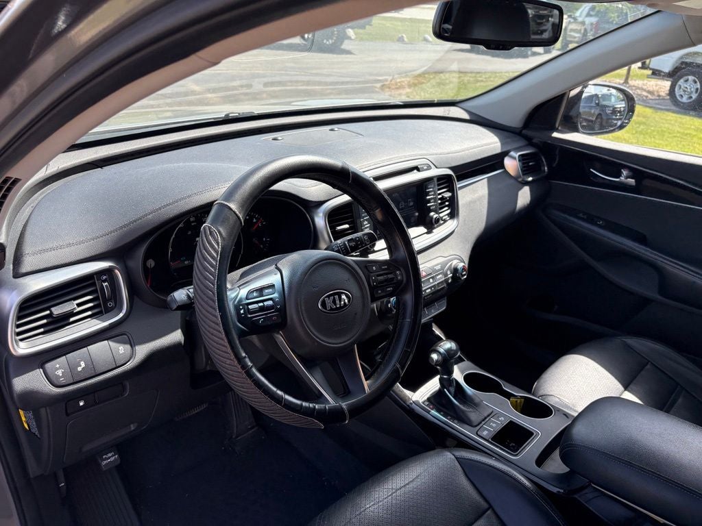 2017 Kia Sorento EX