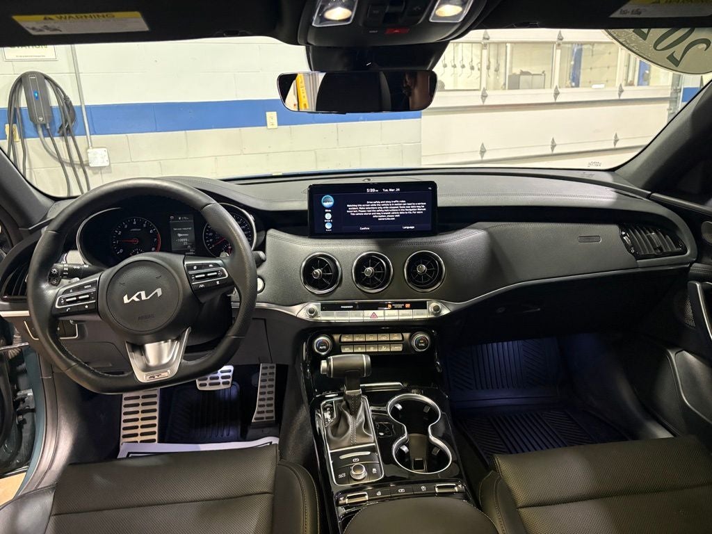 2023 Kia Stinger GT-Line