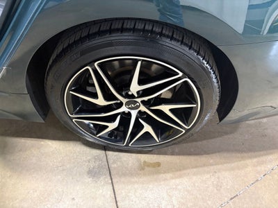 2023 Kia Stinger GT-Line