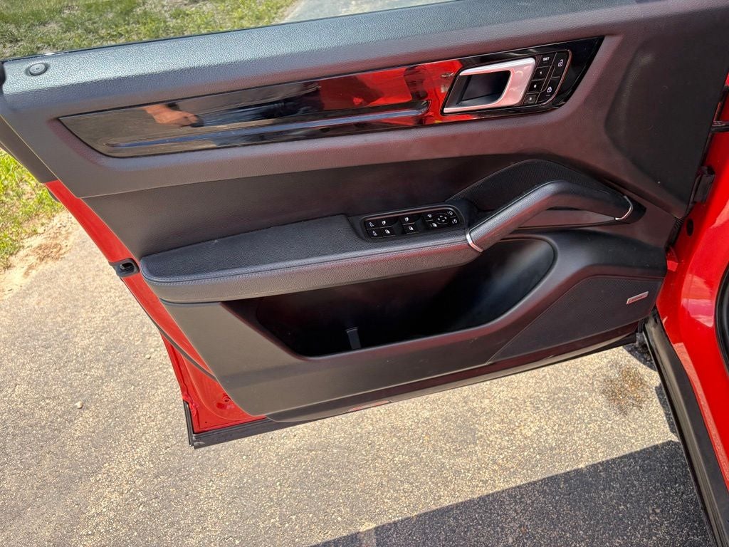 2021 Porsche Cayenne Coupe Base