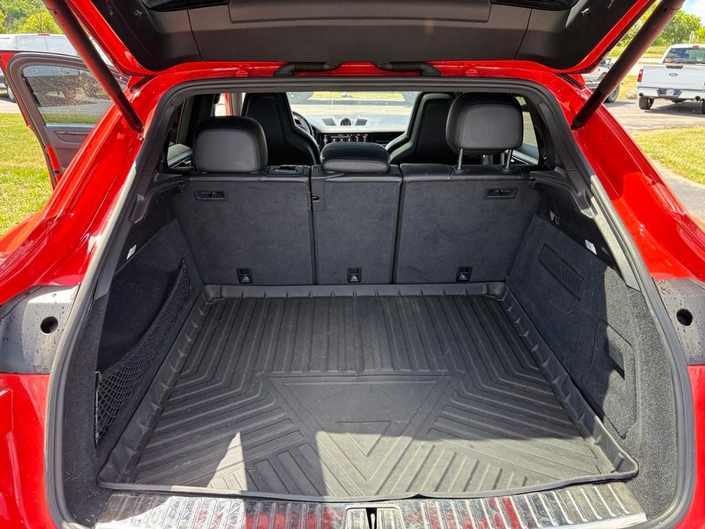 2021 Porsche Cayenne Coupe Base