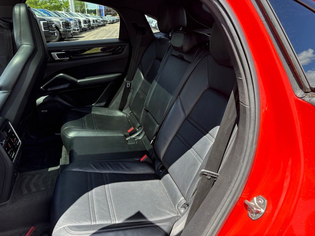 2021 Porsche Cayenne Coupe Base