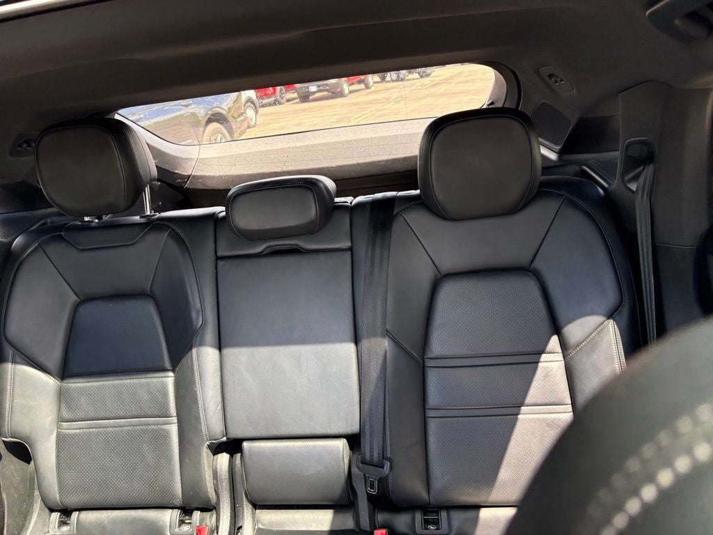 2021 Porsche Cayenne Coupe Base