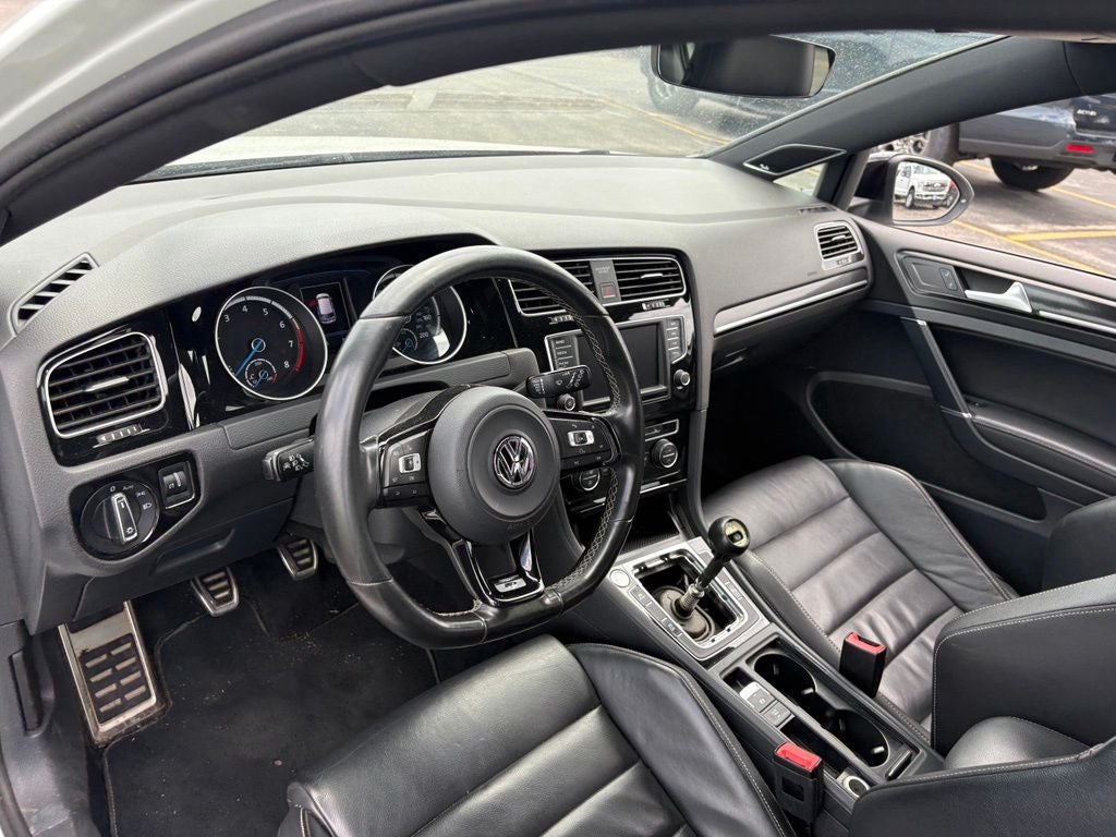 2017 Volkswagen Golf R DCC & Navigation 4Motion 4Motion