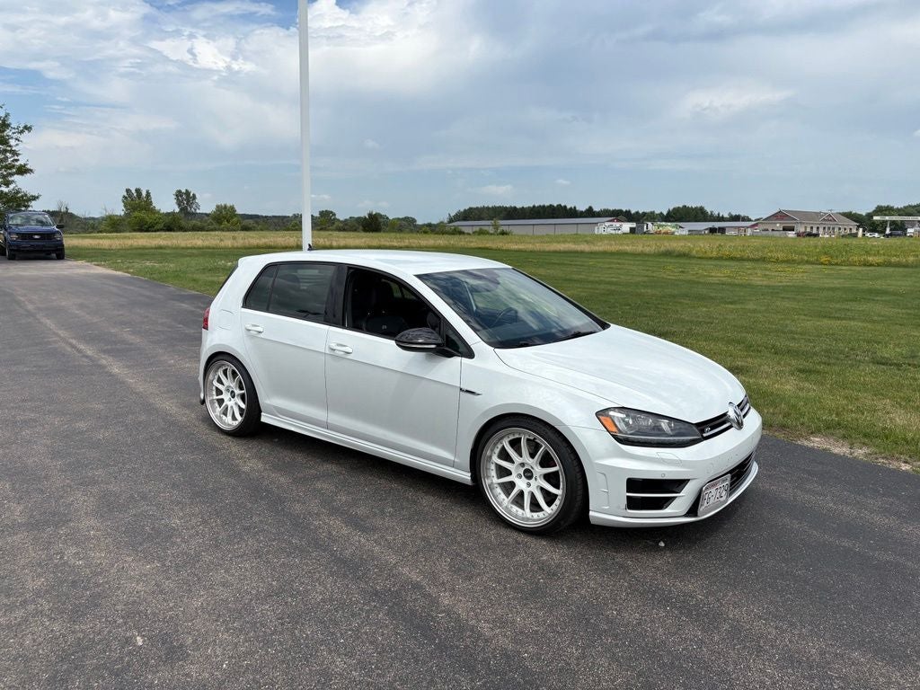 2017 Volkswagen Golf R DCC & Navigation 4Motion 4Motion