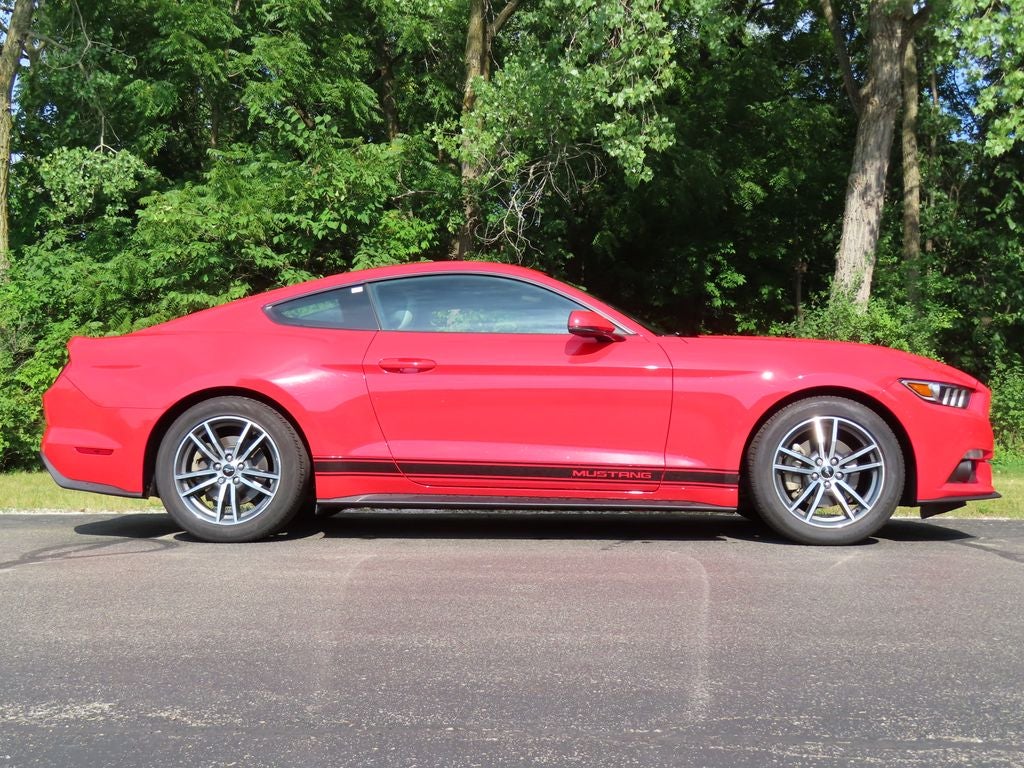 2015 Ford Mustang EcoBoost Premium