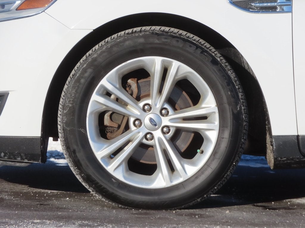 2013 Ford Taurus SEL