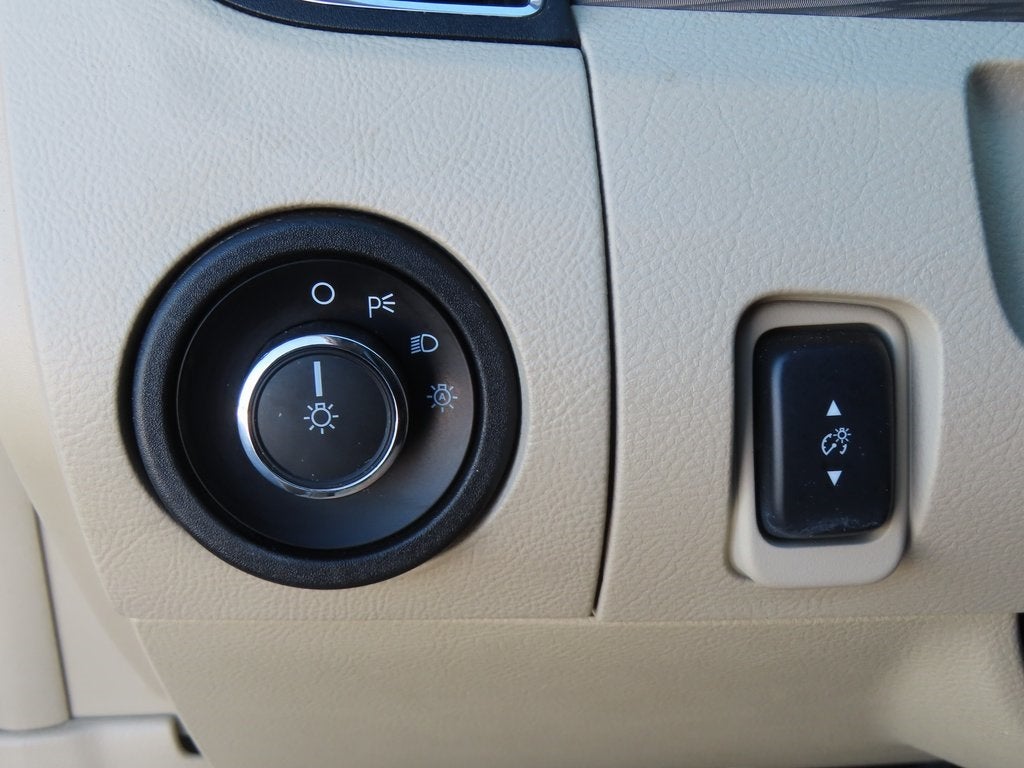 2013 Ford Taurus SEL