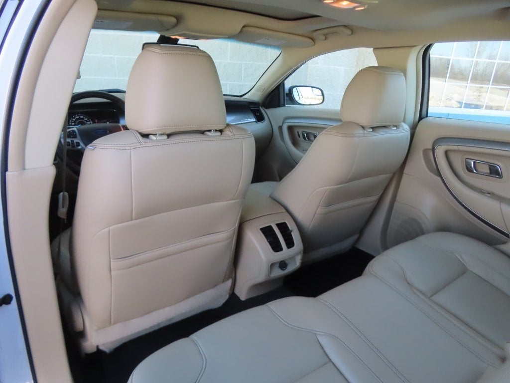 2013 Ford Taurus SEL