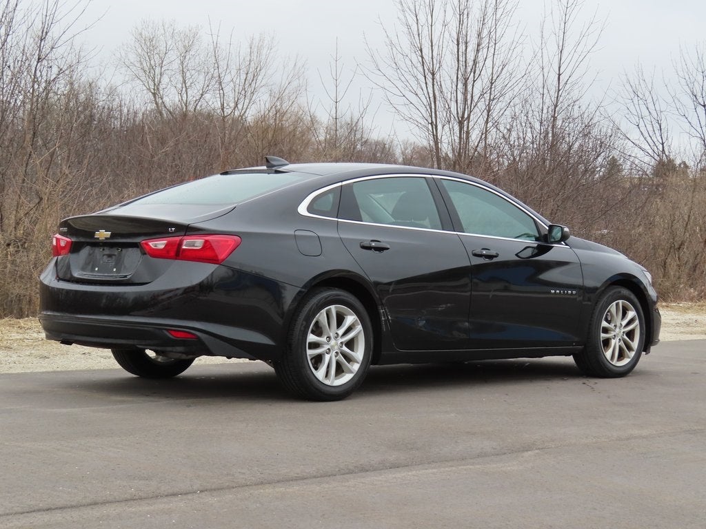 2017 Chevrolet Malibu LT 1LT