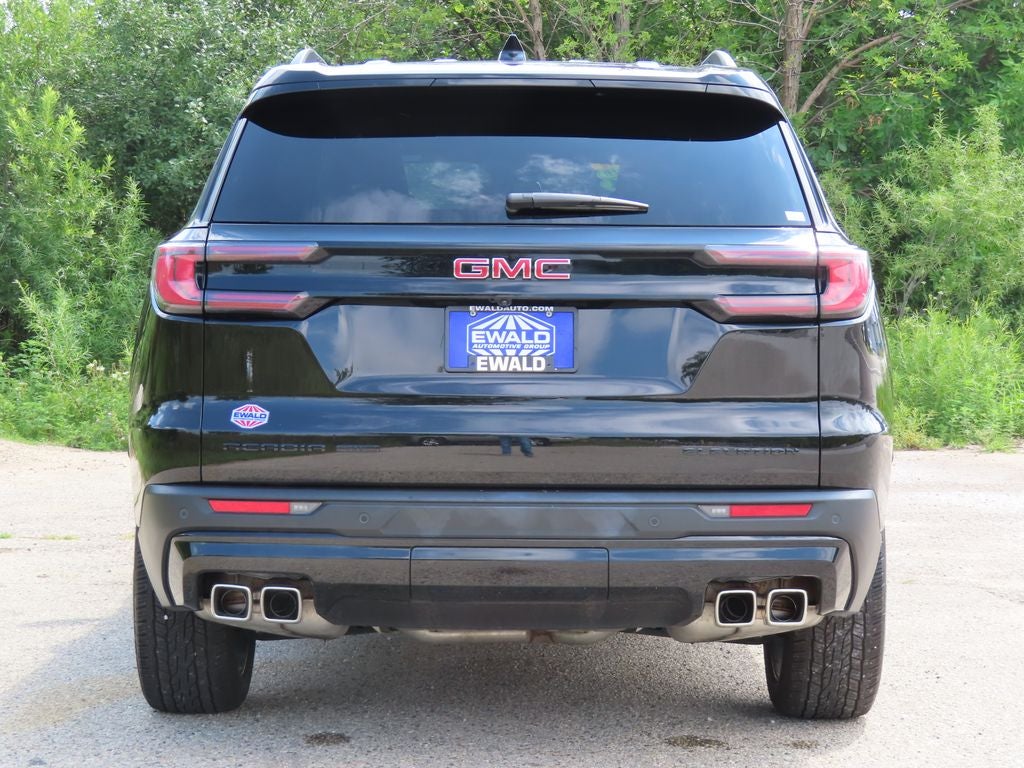 2024 GMC Acadia Elevation