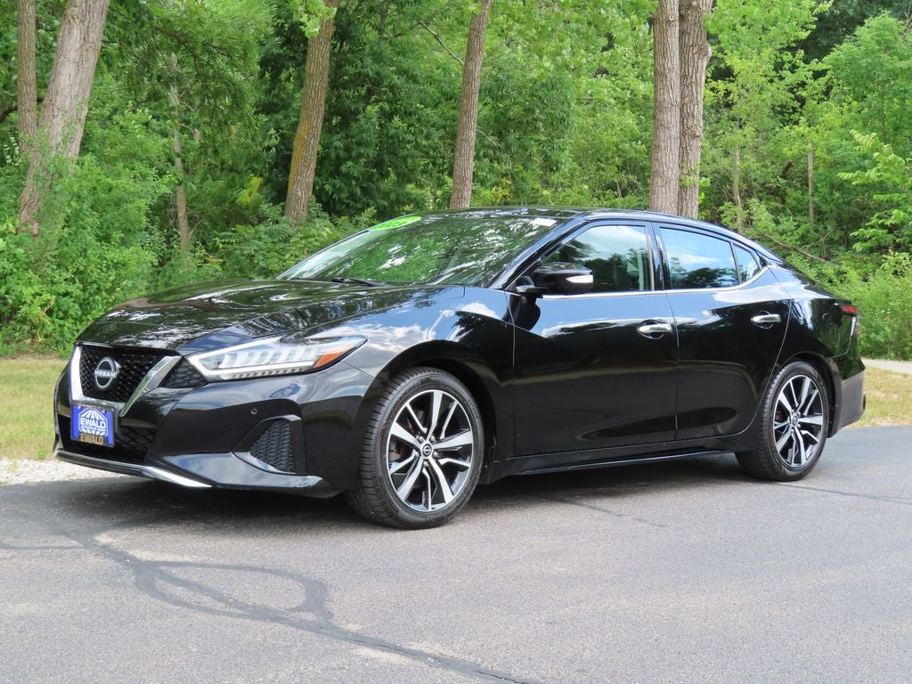2023 Nissan Maxima SL