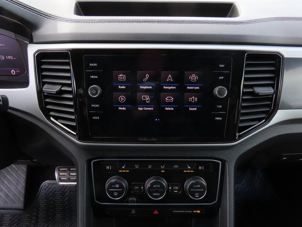 2023 Volkswagen Atlas Cross Sport 2.0T SEL R-Line