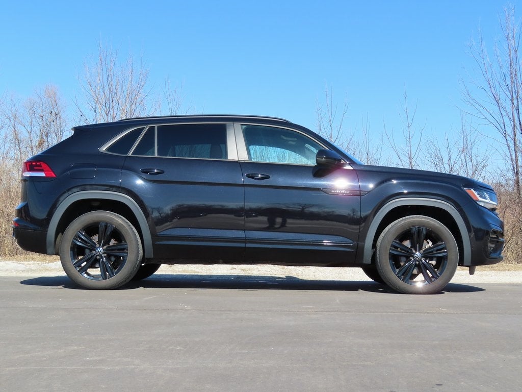 2023 Volkswagen Atlas Cross Sport 2.0T SEL R-Line