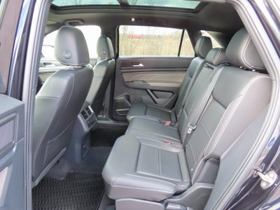 2023 Volkswagen Atlas Cross Sport 2.0T SEL R-Line