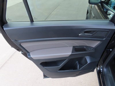 2023 Volkswagen Atlas Cross Sport 2.0T SEL R-Line