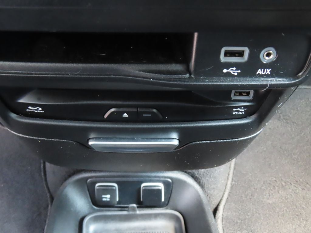 2020 Chrysler Pacifica Touring L Plus