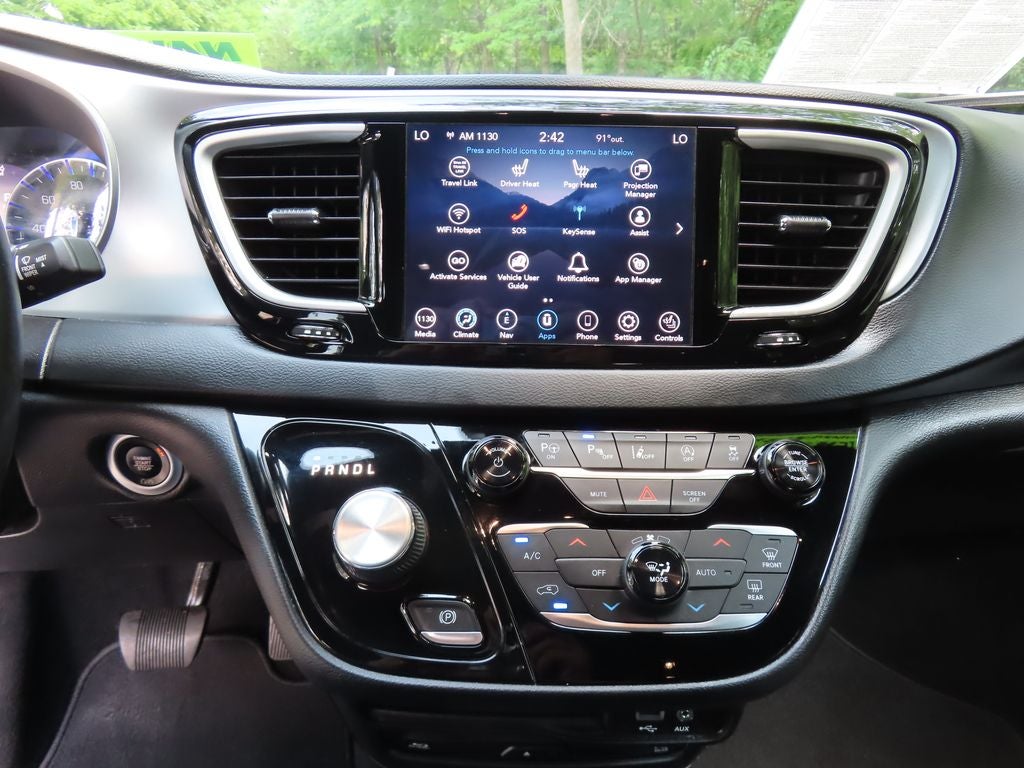 2020 Chrysler Pacifica Touring L Plus