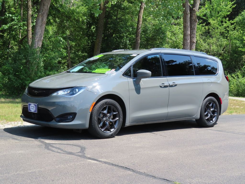 2020 Chrysler Pacifica Touring L Plus