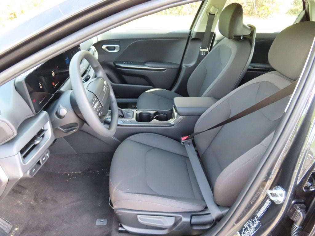 2027 Kia K4 LXS
