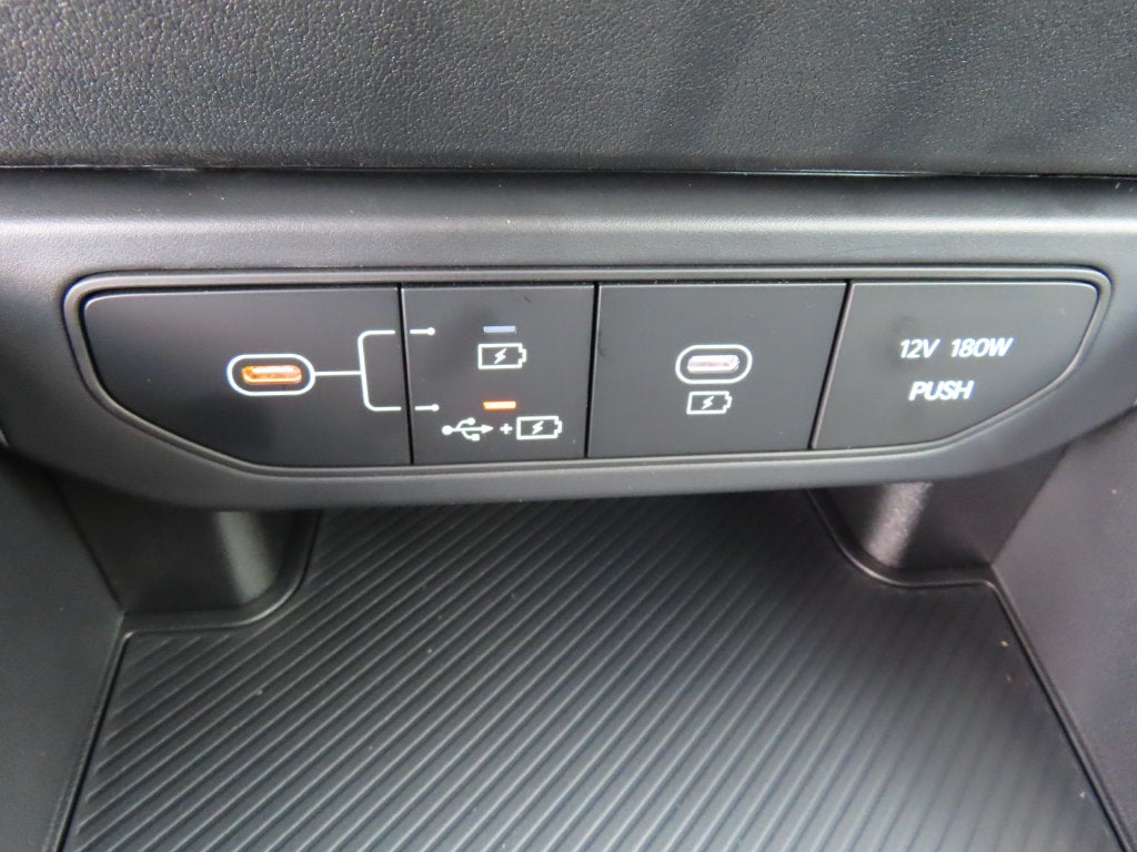 2027 Kia K4 LXS