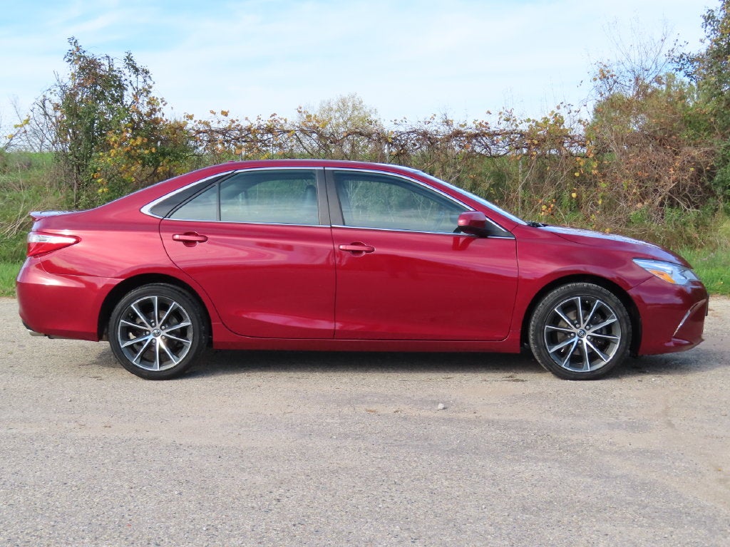 2017 Toyota Camry XSE