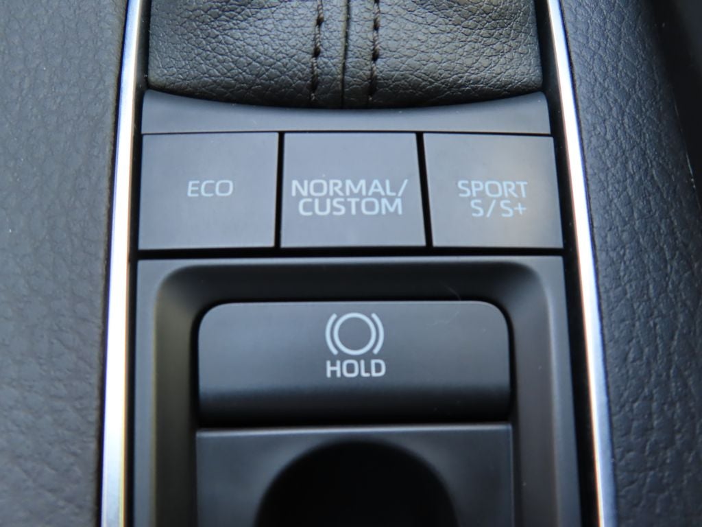 2022 Toyota Avalon Touring