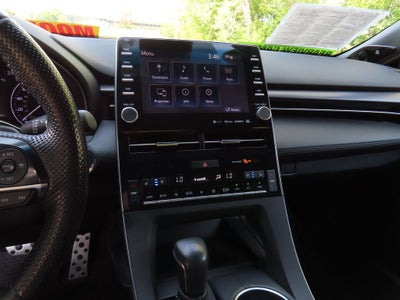 2022 Toyota Avalon Touring