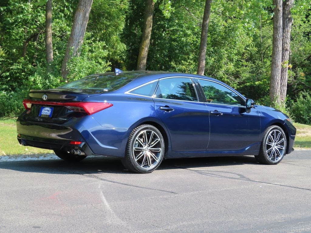 2022 Toyota Avalon Touring