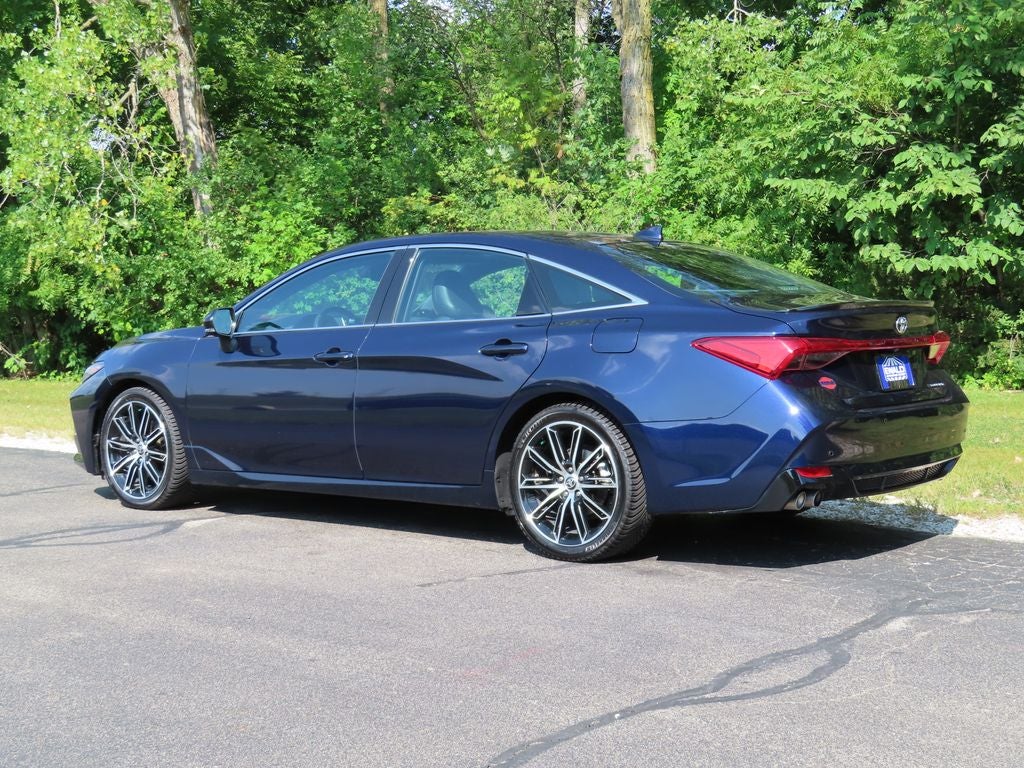2022 Toyota Avalon Touring
