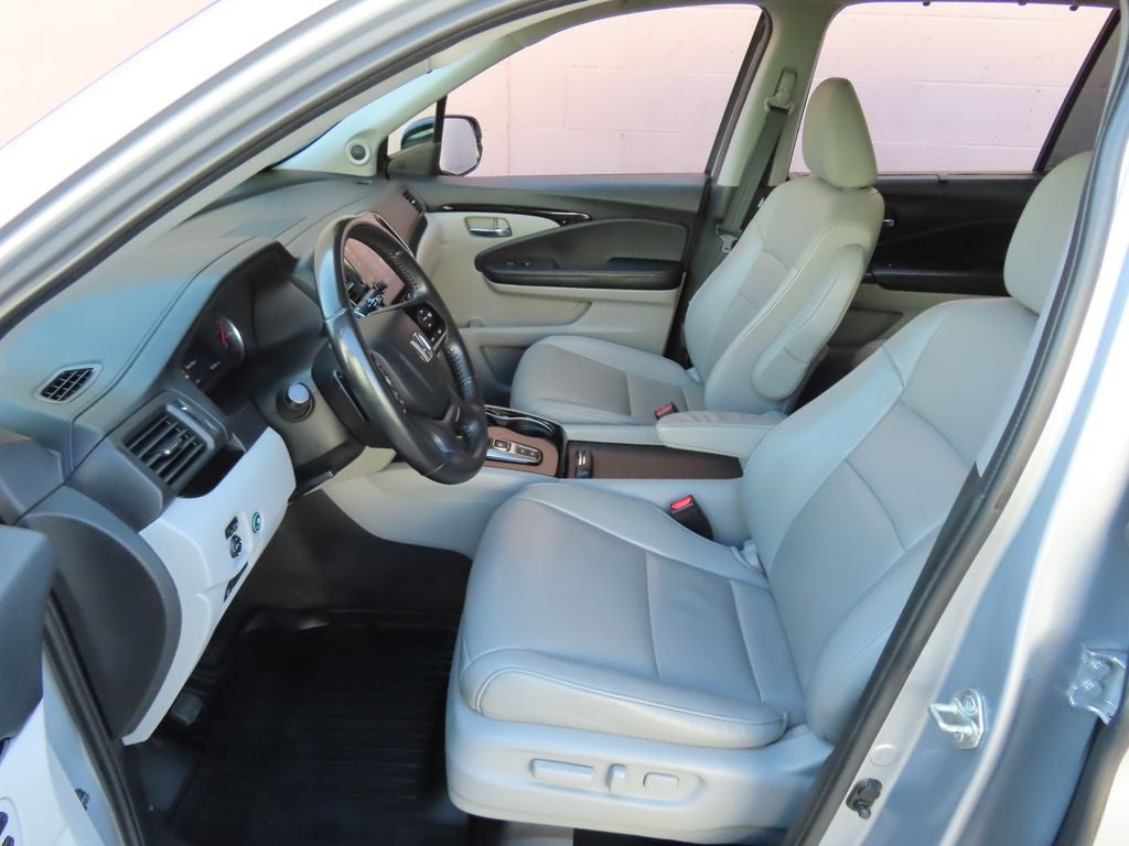 2019 Honda Pilot Touring 7 Passenger