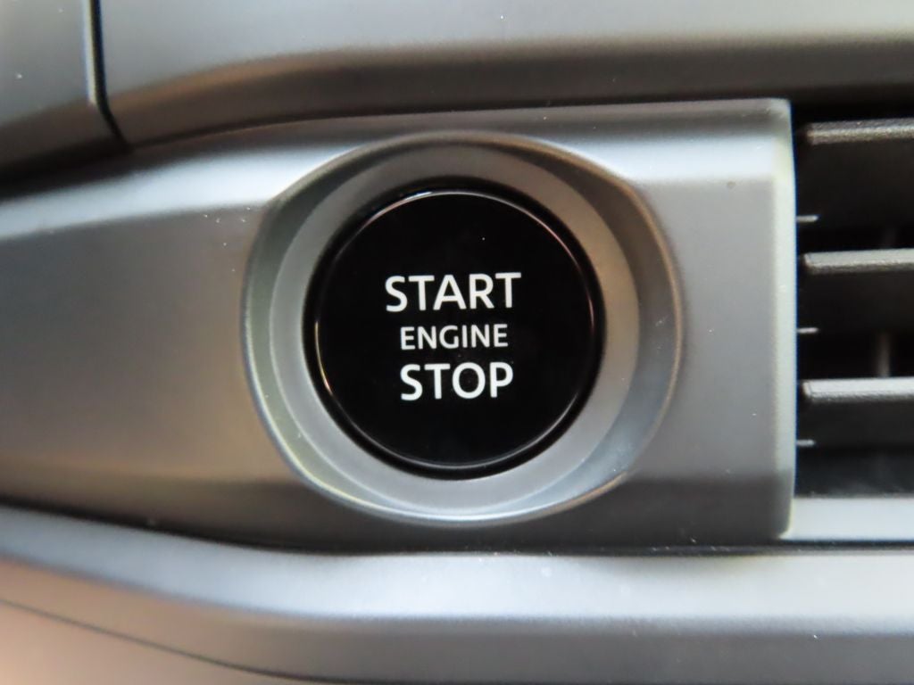 2025 Nissan Pathfinder S