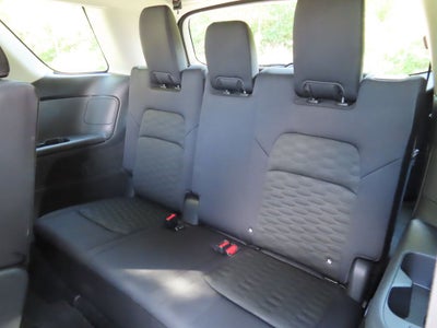 2025 Nissan Pathfinder S