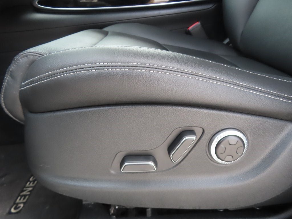 2025 Genesis GV70 2.5T