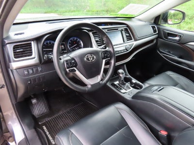 2017 Toyota Highlander XLE