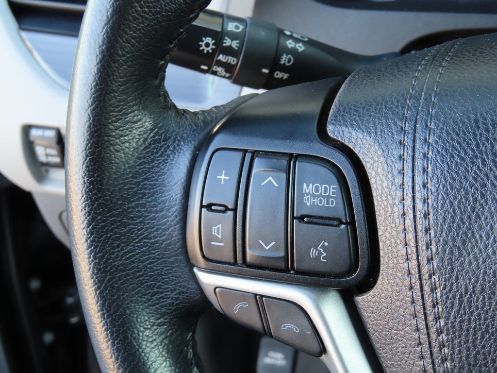 2019 Toyota Sienna XLE