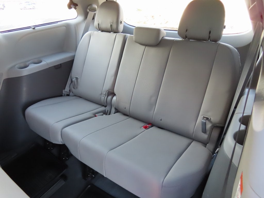 2019 Toyota Sienna XLE