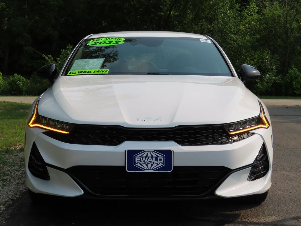 2022 Kia K5 GT-Line