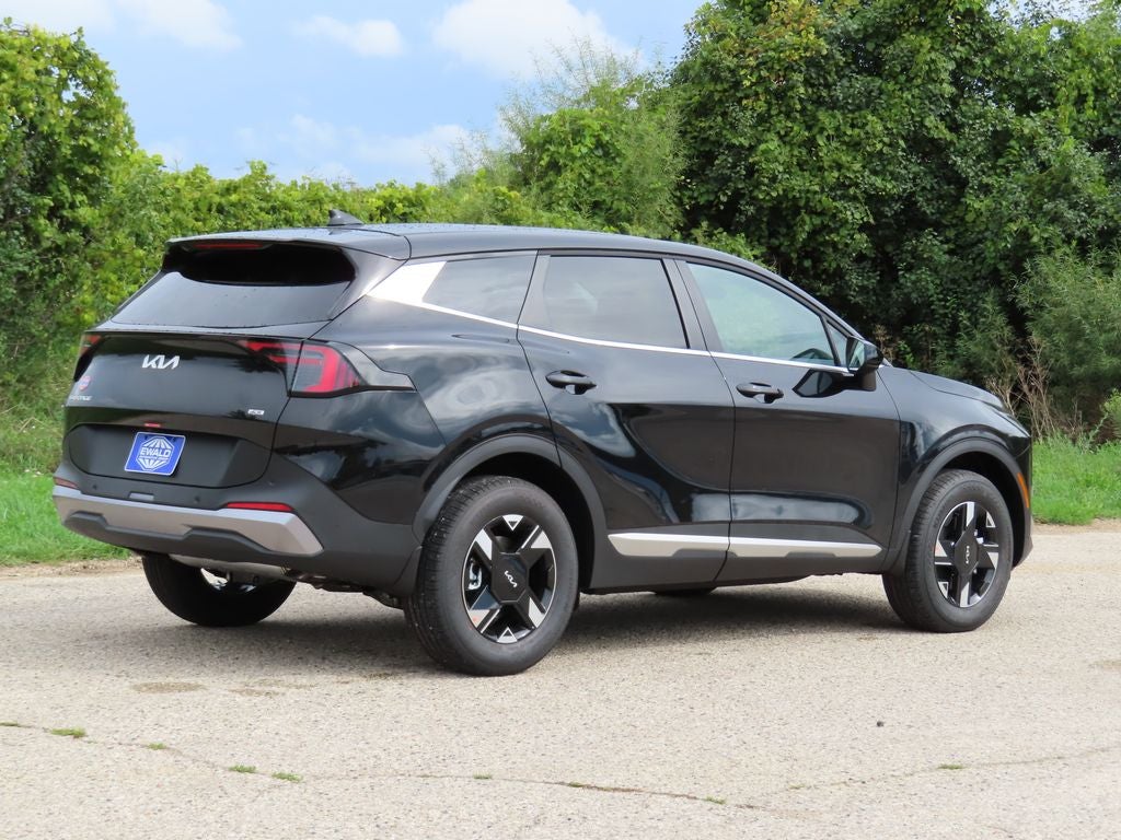 2027 Kia Sportage LX