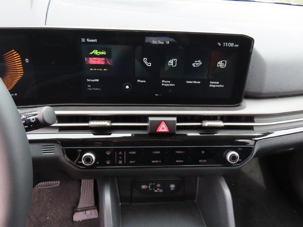 2027 Kia Sportage LX