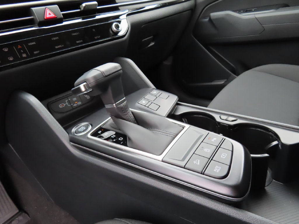 2027 Kia Sportage LX