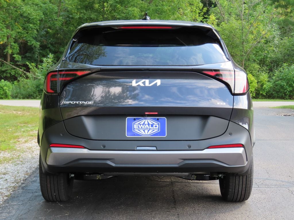 2027 Kia Sportage LX