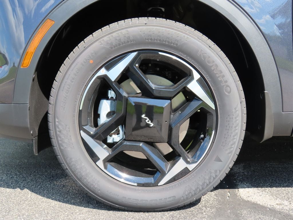 2027 Kia Sportage EX