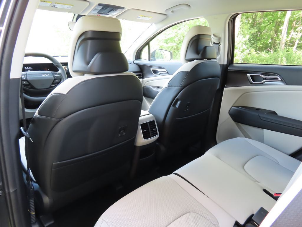 2027 Kia Sportage EX