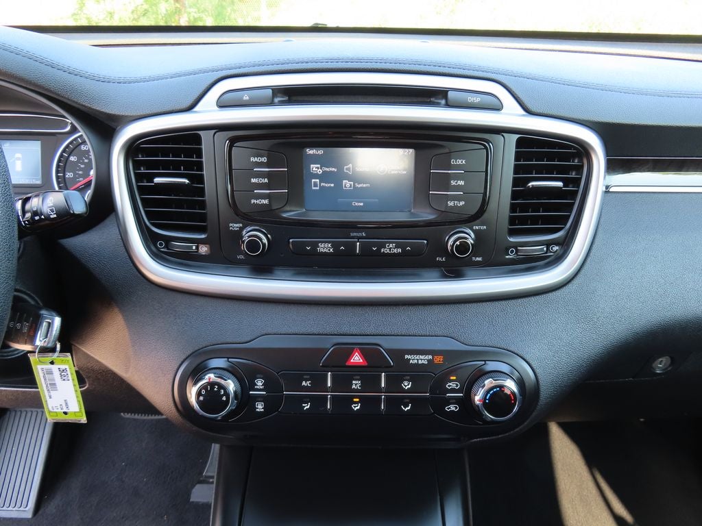 2017 Kia Sorento LX