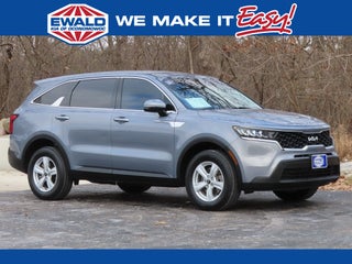 2022 Kia Sorento LX