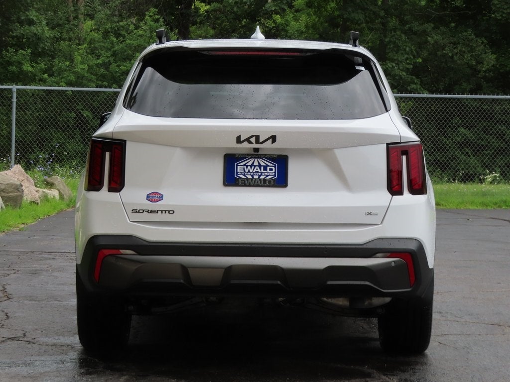 2025 Kia Sorento X-Line EX